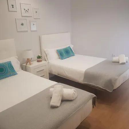 Quatre Casas أورينس